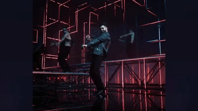 vicky-kaushal-tauba-tauba-gets-chaiyya-chaiyya-twist-how-bad-newz-actor-reacted-to-viral-video